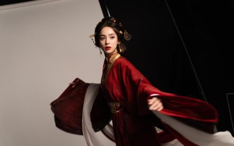 迪丽娜扎热血江湖新手攻略，3个必学技巧快速上手